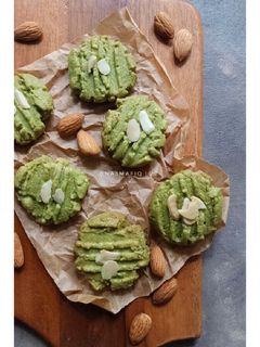 Foto resep Matcha Almond Cookies
