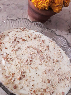 A picture of (KHEER) RICE AND DRY FRUITS.