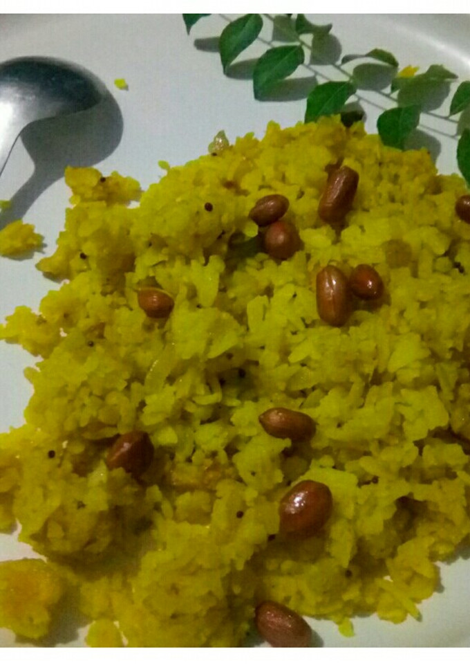 A picture of Kanda poha.