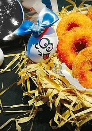 A picture of Chicken donuts.