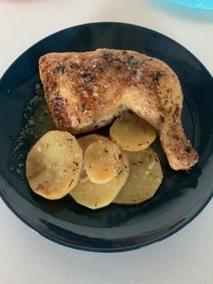 Una foto de Pollo al horno a mi estilo