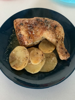 Una foto de Pollo al horno a mi estilo