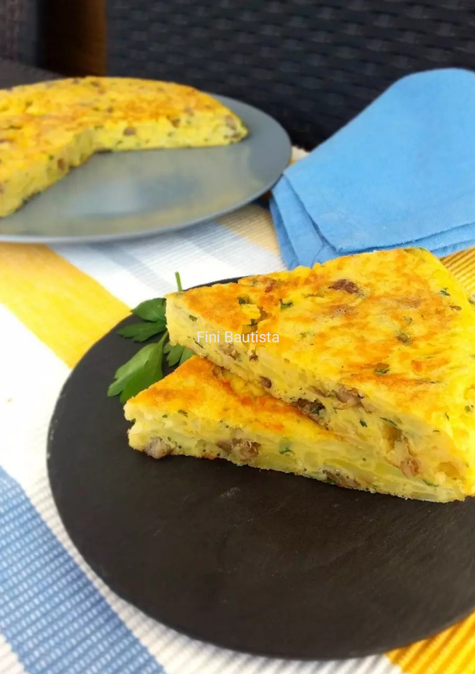 Una foto de Tortilla de patatas y setas