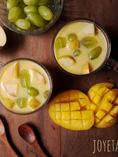 A picture of Fruit custard.