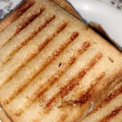 A picture of Cheese grilled sandwich.