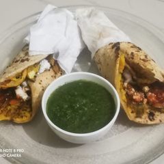 A picture of Besan paneer jhatpat roll.
