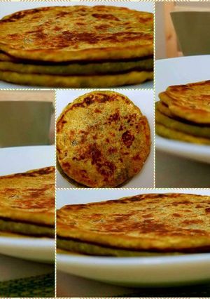 A picture of Palak Paneer Paranthas.