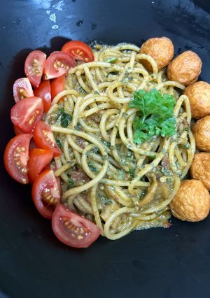 Gambar Spaghetti spinach mushroom