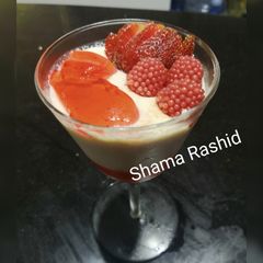 A picture of Strawberry pannacotta.