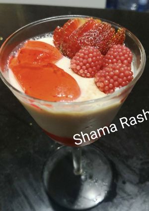A picture of Strawberry pannacotta.