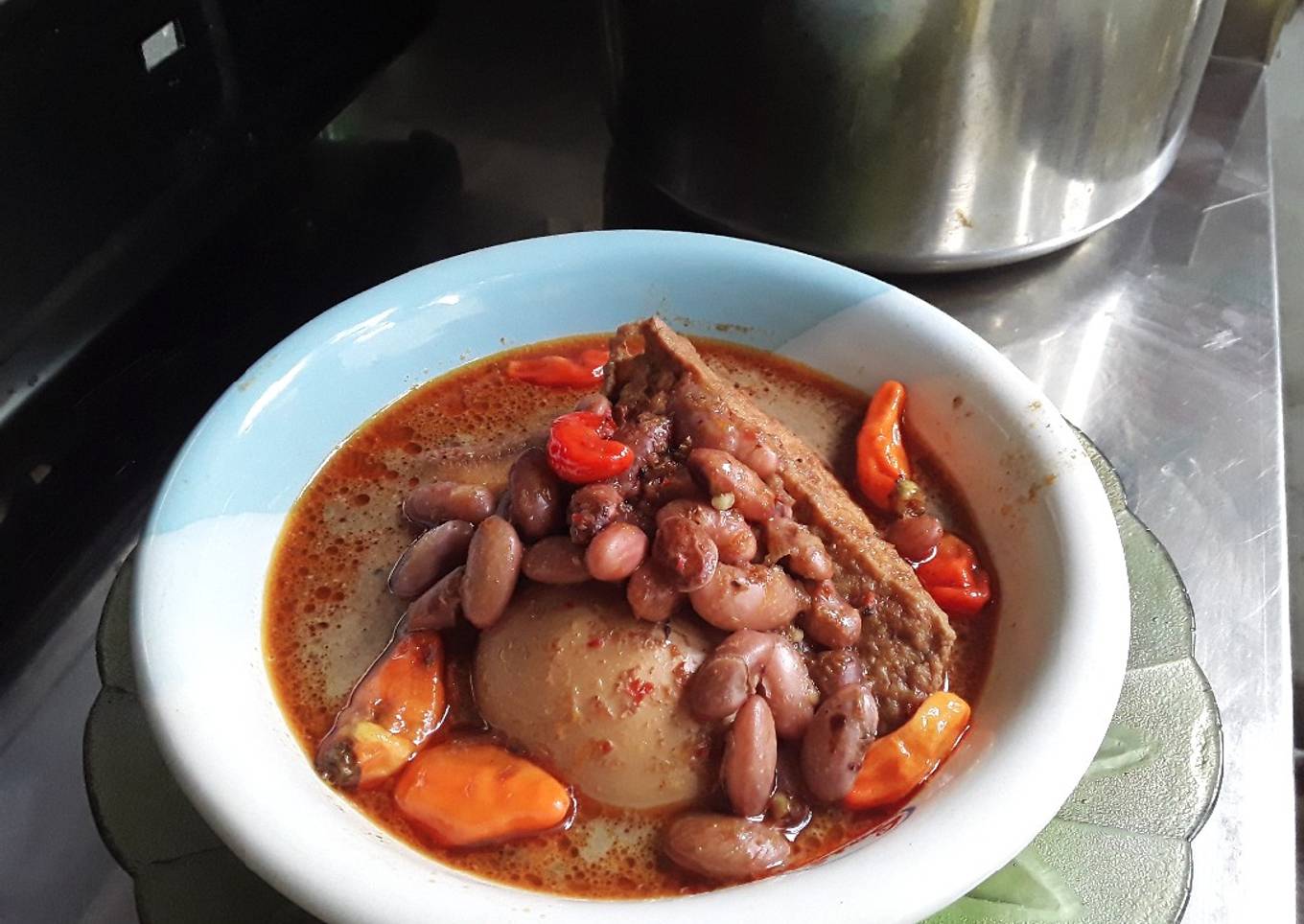 Brongkos Kacang Merah