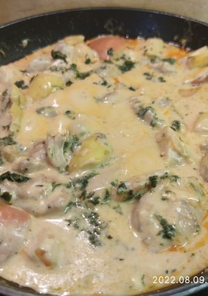 Francia almás csirke recept fotója