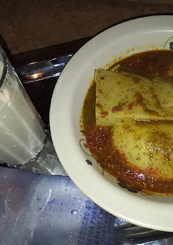 A picture of Maize swallow with baobab soup.