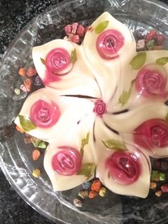 عکسی از دستور ژله رولی هفت پر