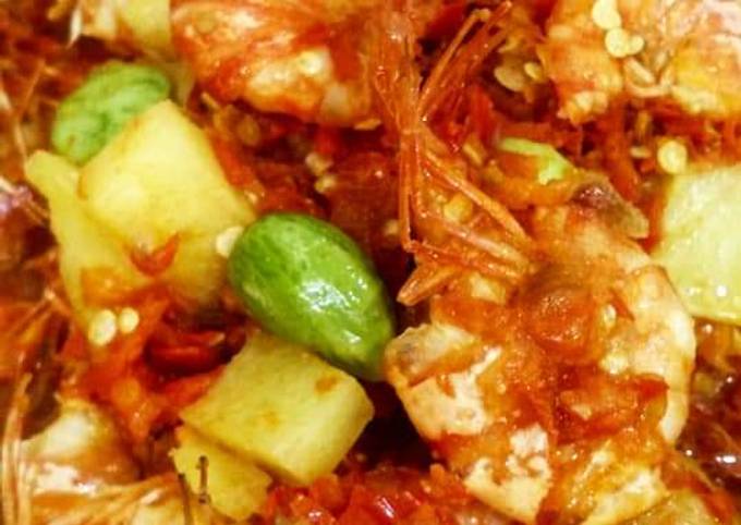 Balado udang pete