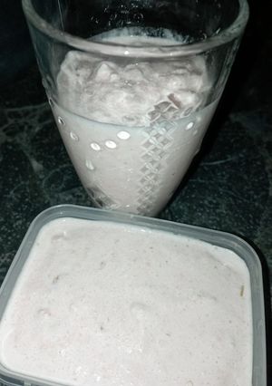 A picture of Fruit cream.