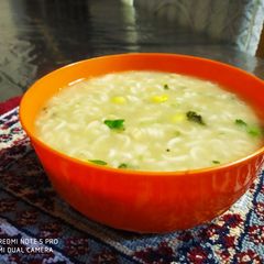 A picture of Chicken maggi soup.