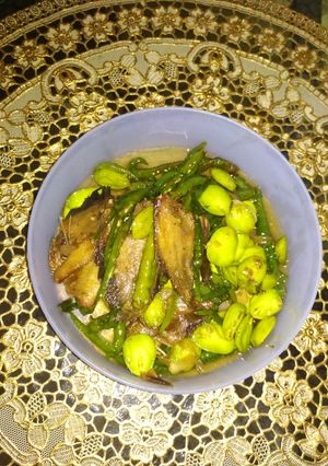 Foto resep Tumis ikan asin pete