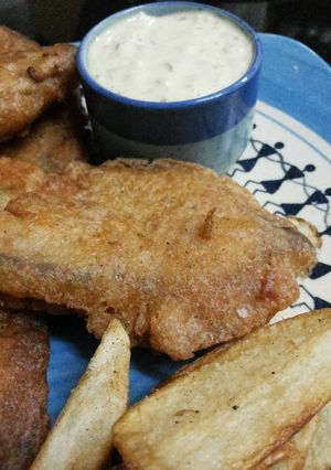 A picture of Beer Batter Fish withTartar Sauce.