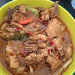 รูปของ Ayam Suwir Kondangan