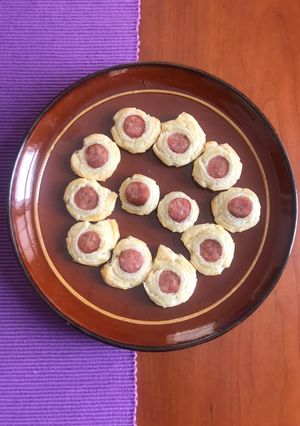Foto principal de A mal tiempo, buena tapa!! Salchichas frescas con hojaldre