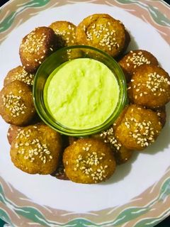 મકાઈ વડા (Makai Vada Recipe In Gujarati) રેસીપી મુખ્ય ફોટો