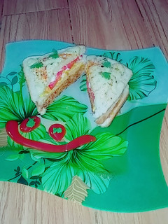 A picture of Chicken Tomato Cheese Sandwich.