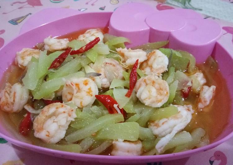 Resep Tumis labu dan udang Anti Gagal