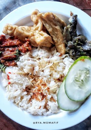 Foto resep Nasi Liwet Rice Cooker