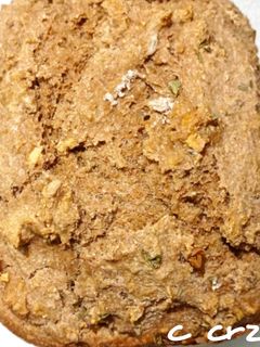 Una foto de Pan rápido integral con ajo y orégano (panificadora Moulinex PD)