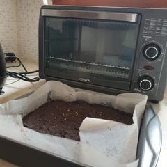 A picture of Fudgy Brownies.
