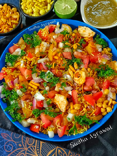 ब्रेड भेलपुरी (Bread Bhelpuri) रेसिपी मुख्य फोटो
