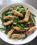 Chives Sauteed with Minced Fish