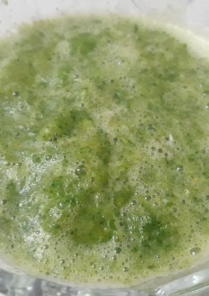 A picture of Vegetable(ugu) and golden melon smoothie.