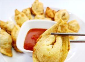 Foto principal de Wanton frito relleno de langostinos