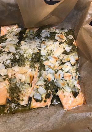 A picture of Salmon pesto and almonds.