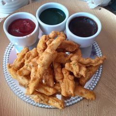 A picture of Fernch fries pakora.