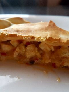 Una foto de Tarta de pollo súper fácil