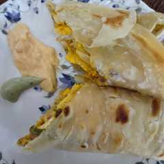 પનીર કાઠી રોલ (Paneer Kathi Roll Recipe In Gujarati)-レシピのメイン写真