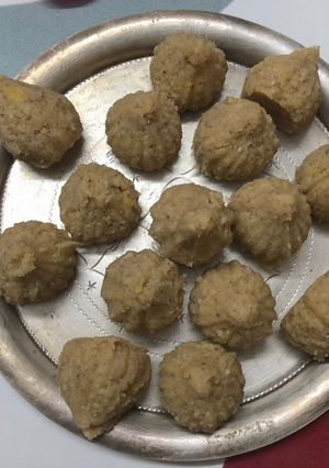 A picture of Atta Ka Modak.