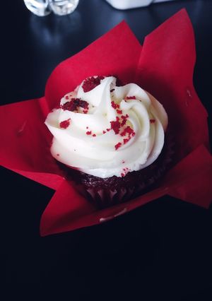 A picture of Red Velvet Cupcakes.