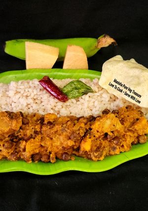 A picture of Onam Sadhya Kootu Curry With Kerala Matta Red Rice.