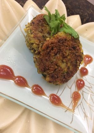 A picture of Protein rich sprouts paneer tikki.