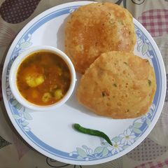 A picture of Masala puri.