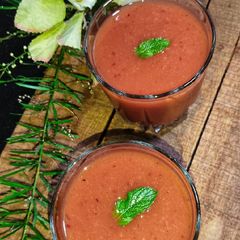Mango Cherry juice 🥭🥭🍒🍒 🥰 A picture of Mango Cherry juice 🥭🥭🍒🍒 🥰.