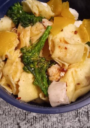 A picture of #christmasgift Ham & Cheese Tortellini with chicken pieces.