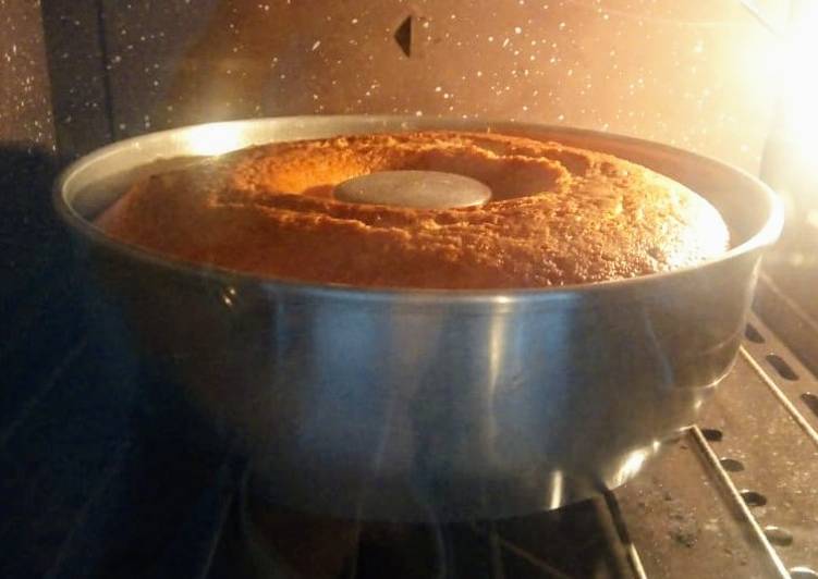 Bolo de fubá com laranja de liquidificador