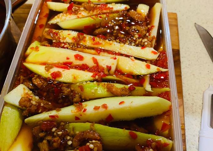 Yuk intip, Resep bikin Asinan Mangga Muda (Resep No. 83) dijamin lezat