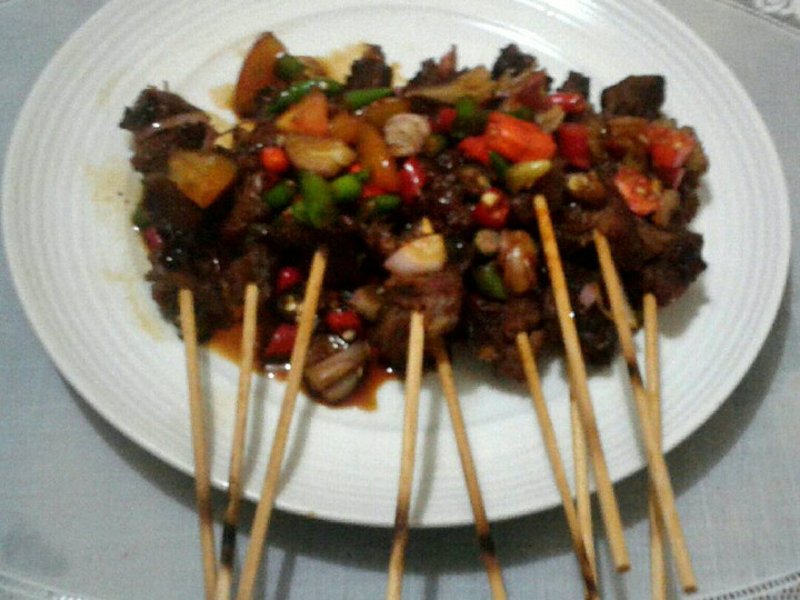 Bagaimana Menyiapkan Sate Sapi Bumbu Kecap yang Lezat