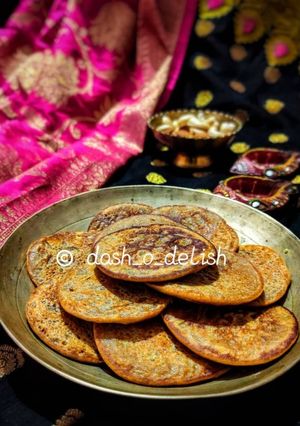 A picture of WHOLE-WHEAT BANANA PANCAKES/ MITHA ATTA CHAKULI.